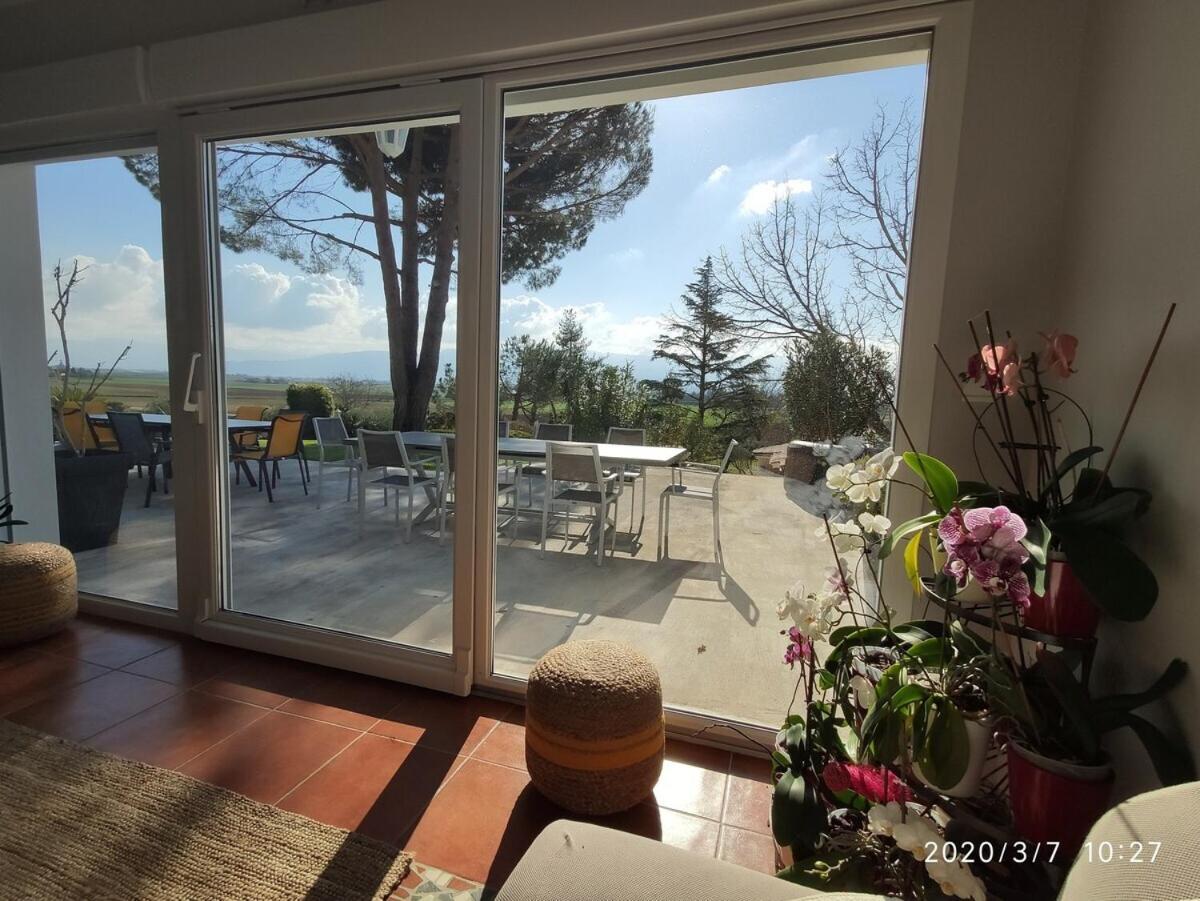 La Villa Moursoise 4 Etoiles Екстериор снимка